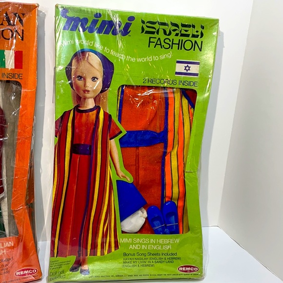 Vintage 1973 Mimi the Singing Doll Two Outfits and records! New Old Stock! NOS - Picture 5 of 13